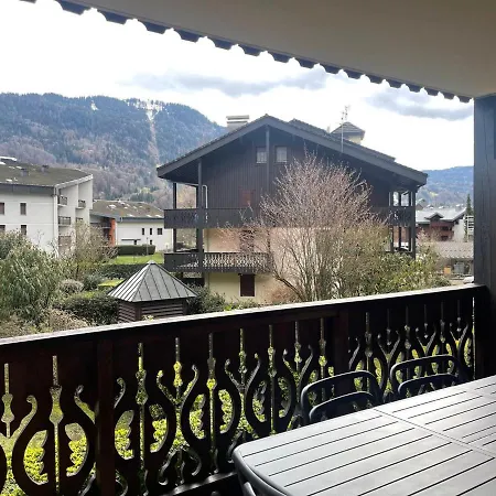 52m², Terrasse, Parking, Coeur De Samoens, & Commerces Proches - Fr-1-624-19