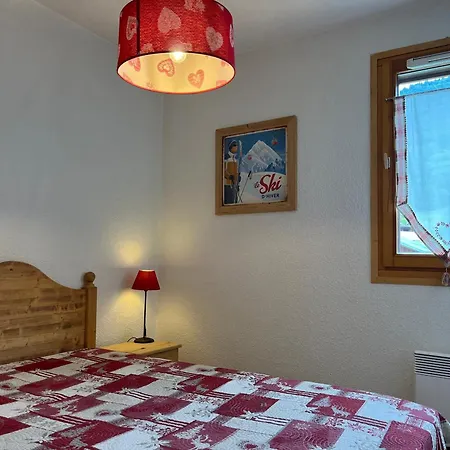 52m², Terrasse, Parking, Coeur De Samoens, & Commerces Proches - Fr-1-624-19 * Samoens